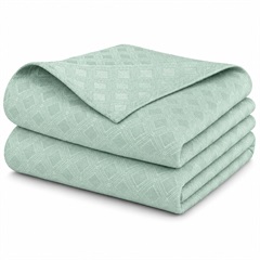 Diaminic Grotto Folded Bedspread